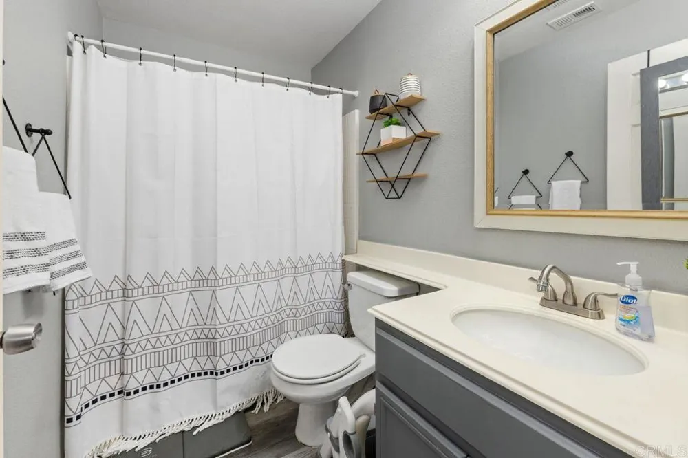 325 Whispering Willow Drive #C Santee, CA 92071