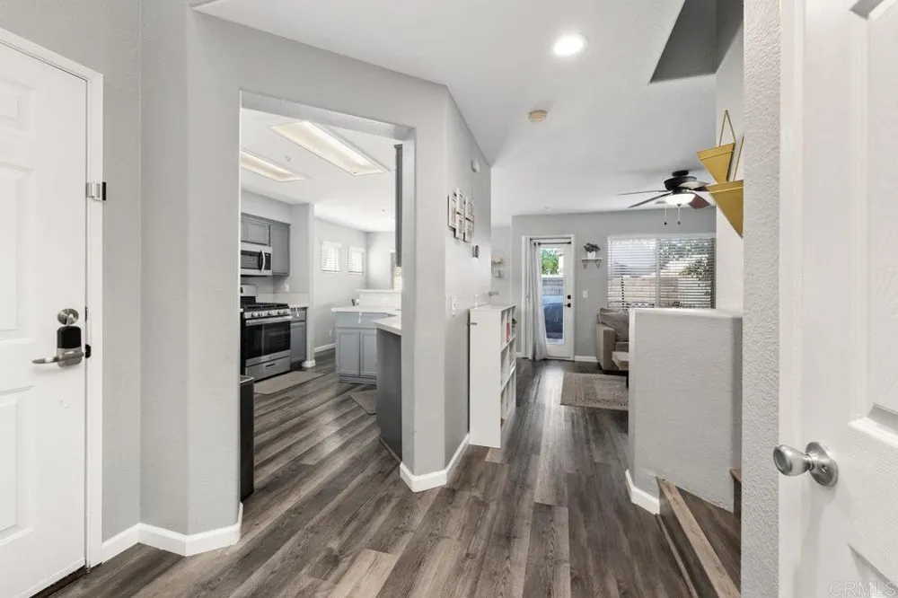 325 Whispering Willow Drive #C Santee, CA 92071