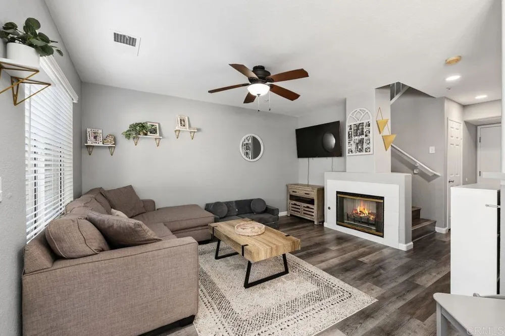 325 Whispering Willow Drive #C Santee, CA 92071