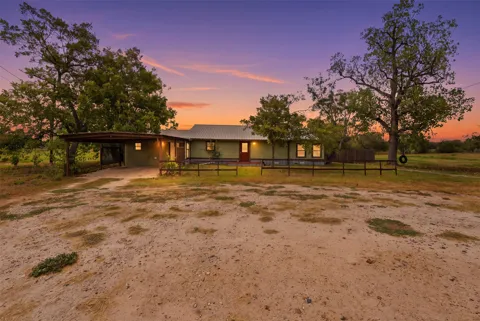 2030 Dreyer Lane