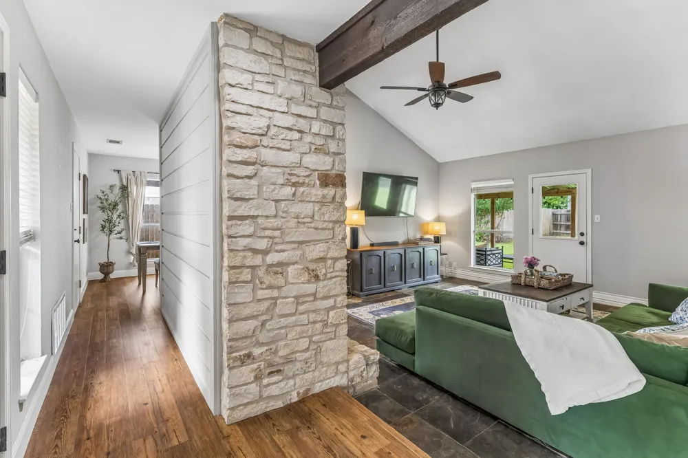10504 Wagon Gap Drive Austin, TX 78750