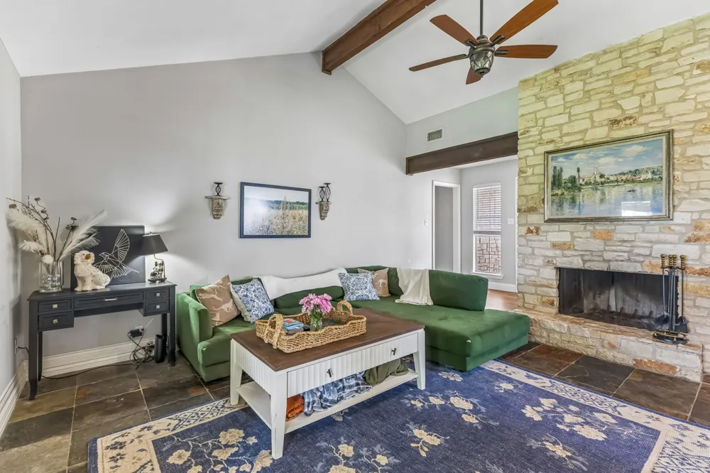 10504 Wagon Gap Drive Austin, TX 78750