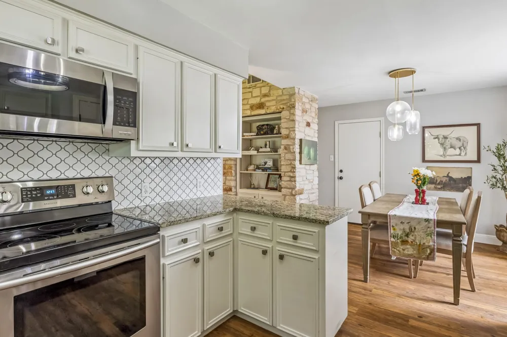 10504 Wagon Gap Drive Austin, TX 78750