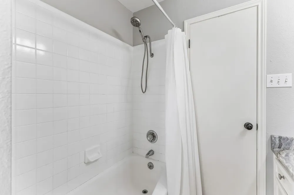 10504 Wagon Gap Drive Austin, TX 78750