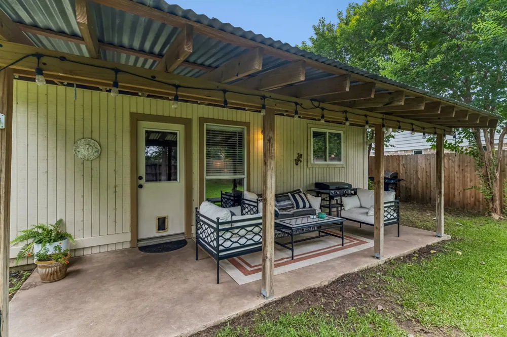 10504 Wagon Gap Drive Austin, TX 78750