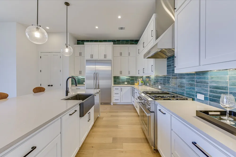 2401 Trailside Drive #B Austin, TX 78704