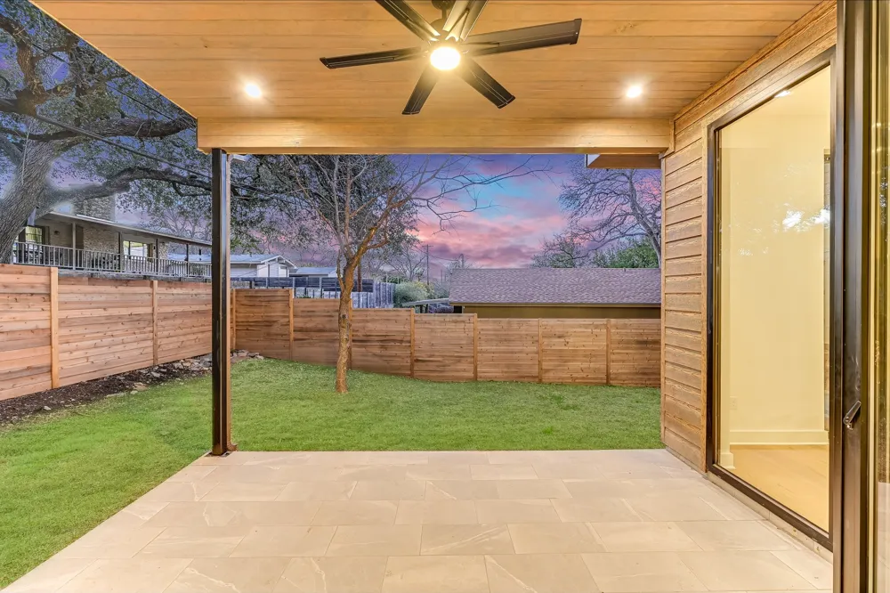2401 Trailside Drive #B Austin, TX 78704