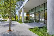 44 East Avenue #3604 Austin, TX 78701