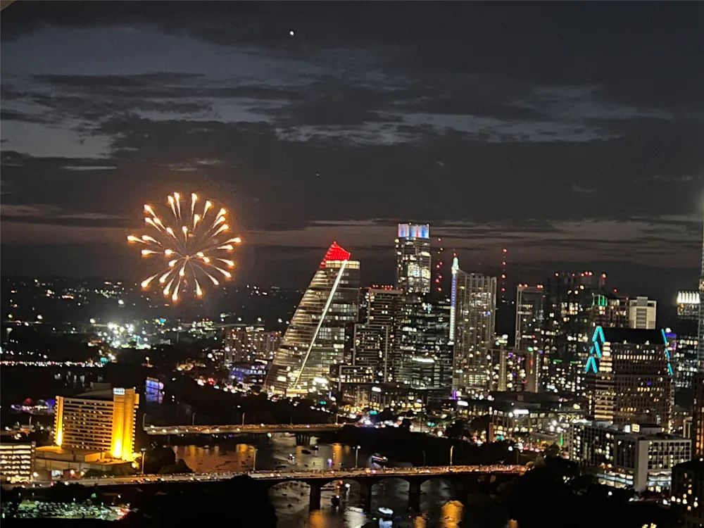 44 East Avenue #3604 Austin, TX 78701