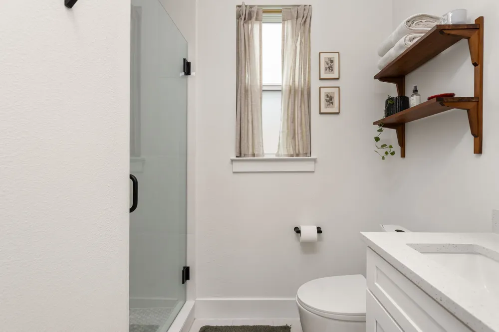 1809 Maple Avenue #2 Austin, TX 78702