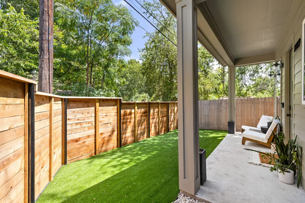1809 Maple Avenue #2 Austin, TX 78702