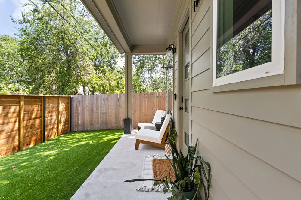 1809 Maple Avenue #2 Austin, TX 78702
