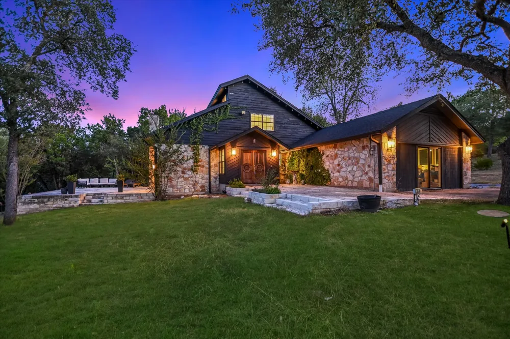 3909 Ranch Creek Drive Austin, TX 78730