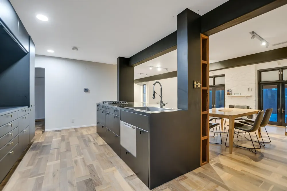 3909 Ranch Creek Drive Austin, TX 78730