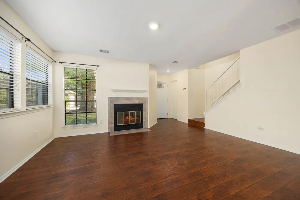 2409 Dowd Lane Austin, TX 78728