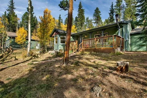 37 Briscoe Court