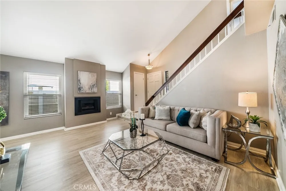 10 Pasada Valiente Rancho Santa Margarita, CA 92688