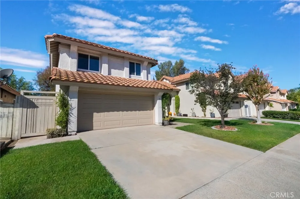 10 Pasada Valiente Rancho Santa Margarita, CA 92688