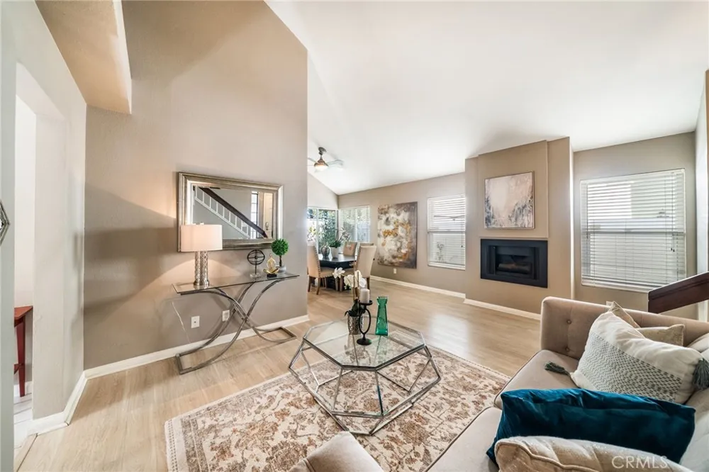 10 Pasada Valiente Rancho Santa Margarita, CA 92688