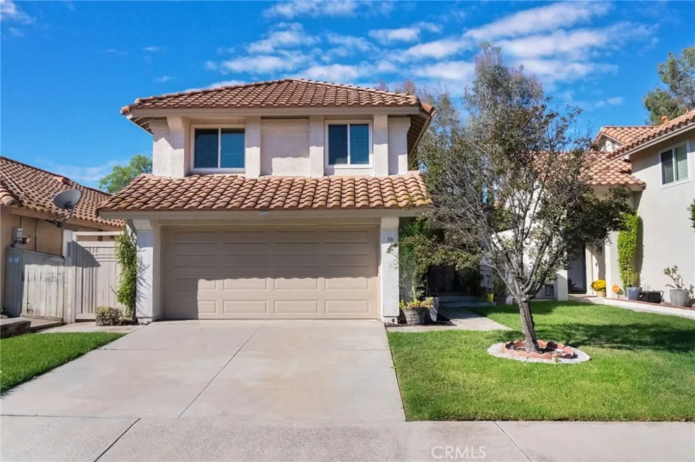 10 Pasada Valiente Rancho Santa Margarita, CA 92688