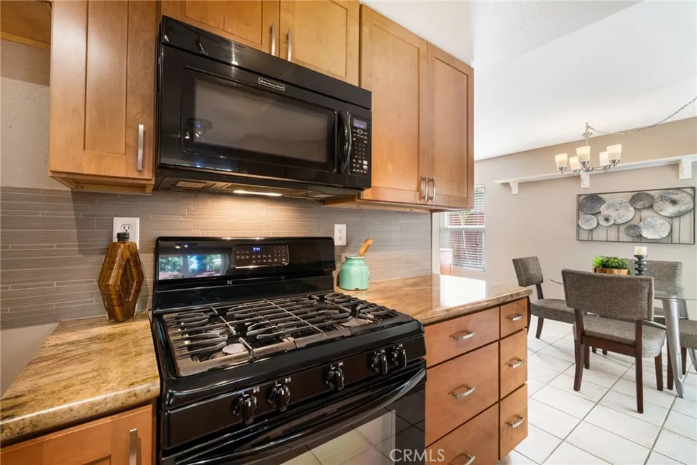 10 Pasada Valiente Rancho Santa Margarita, CA 92688