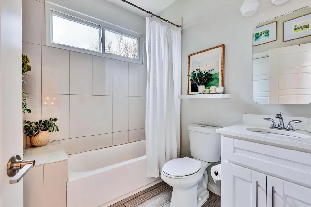 919 E 51st Street #B Austin, TX 78751