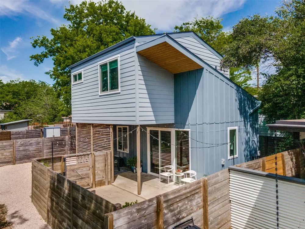 919 E 51st Street #B Austin, TX 78751
