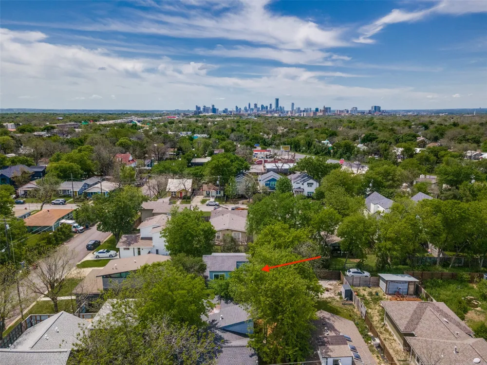 919 E 51st Street #B Austin, TX 78751