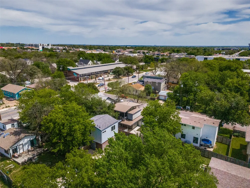 919 E 51st Street #B Austin, TX 78751