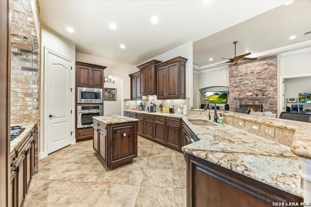 4 Grantham San Antonio, TX 78257