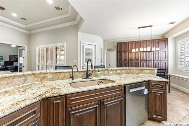 4 Grantham San Antonio, TX 78257