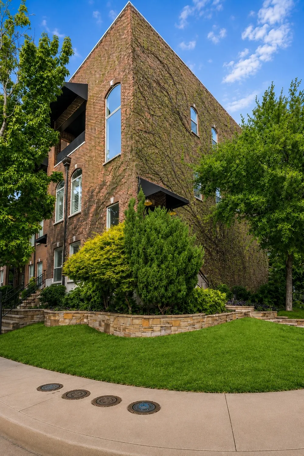 3513 Bryan Street Dallas, TX 75204