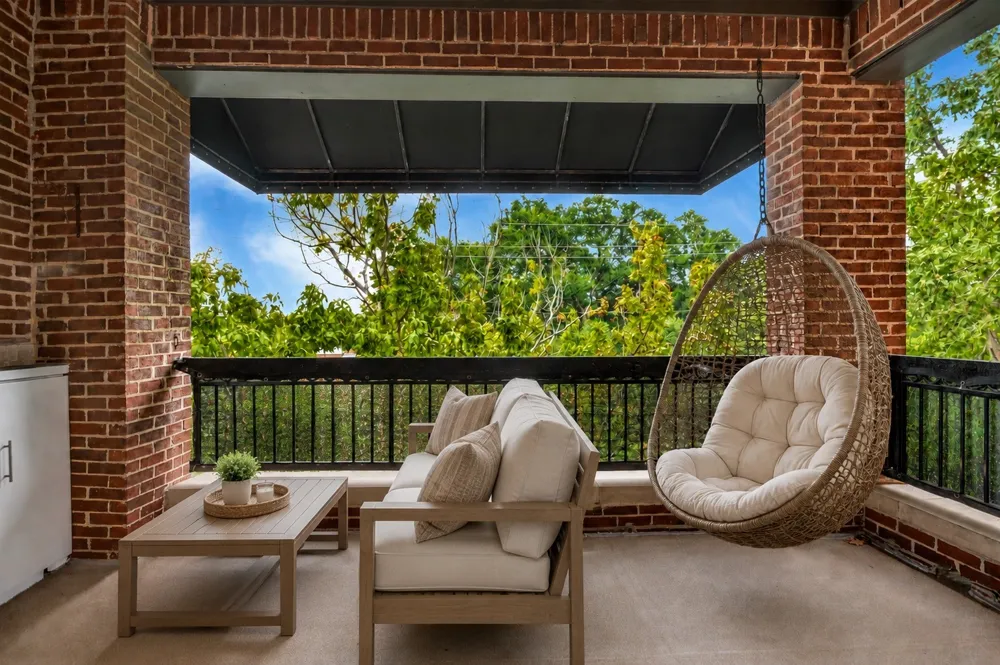 3513 Bryan Street Dallas, TX 75204