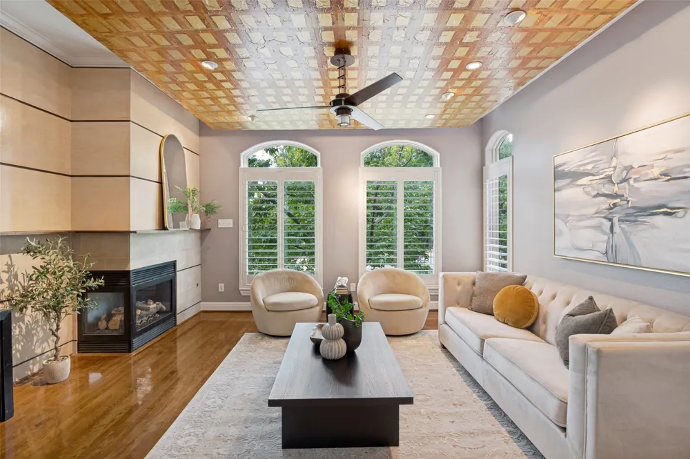 3513 Bryan Street Dallas, TX 75204