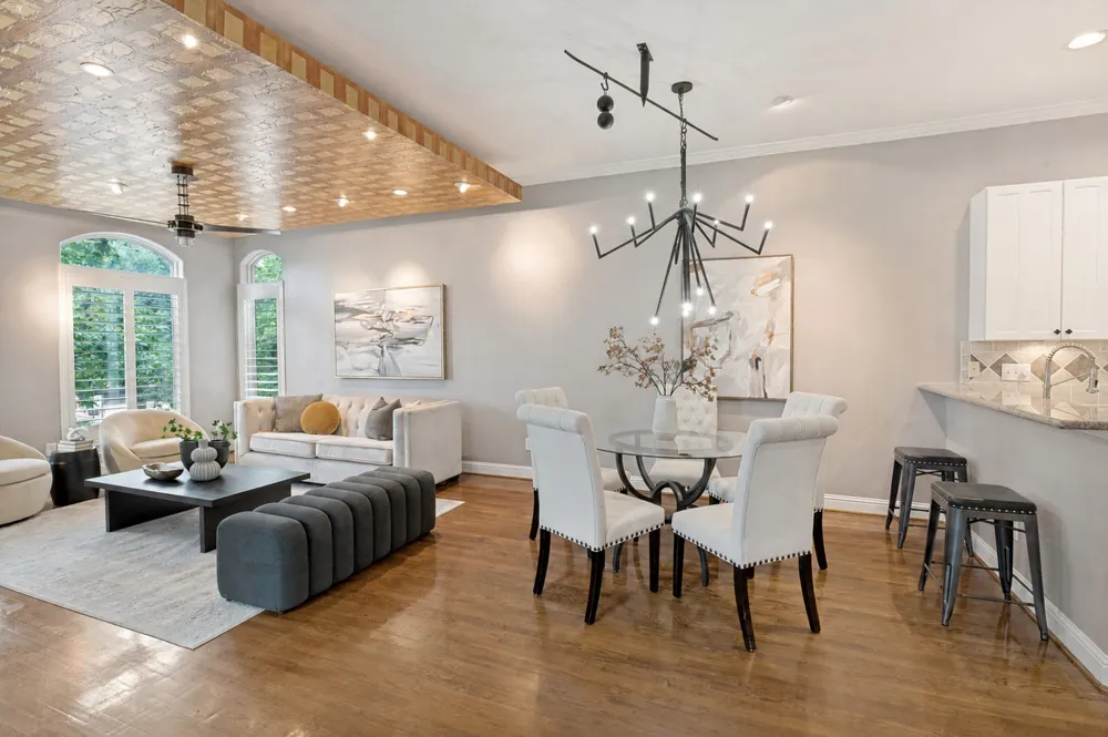 3513 Bryan Street Dallas, TX 75204