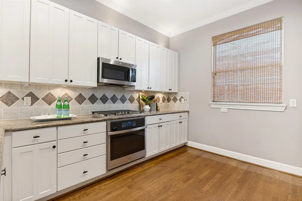 3513 Bryan Street Dallas, TX 75204