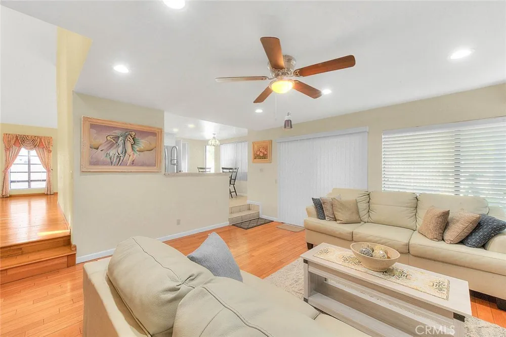 16 Sunset Ridge Pomona, CA 91766