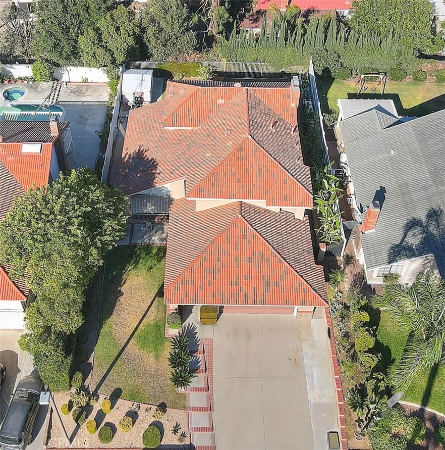 16 Sunset Ridge Pomona, CA 91766