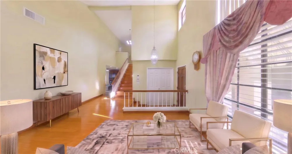 16 Sunset Ridge Pomona, CA 91766