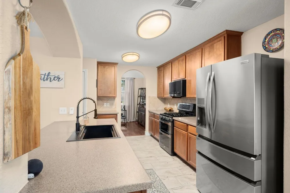 21902 Trapper Lake Drive Spring, TX 77388