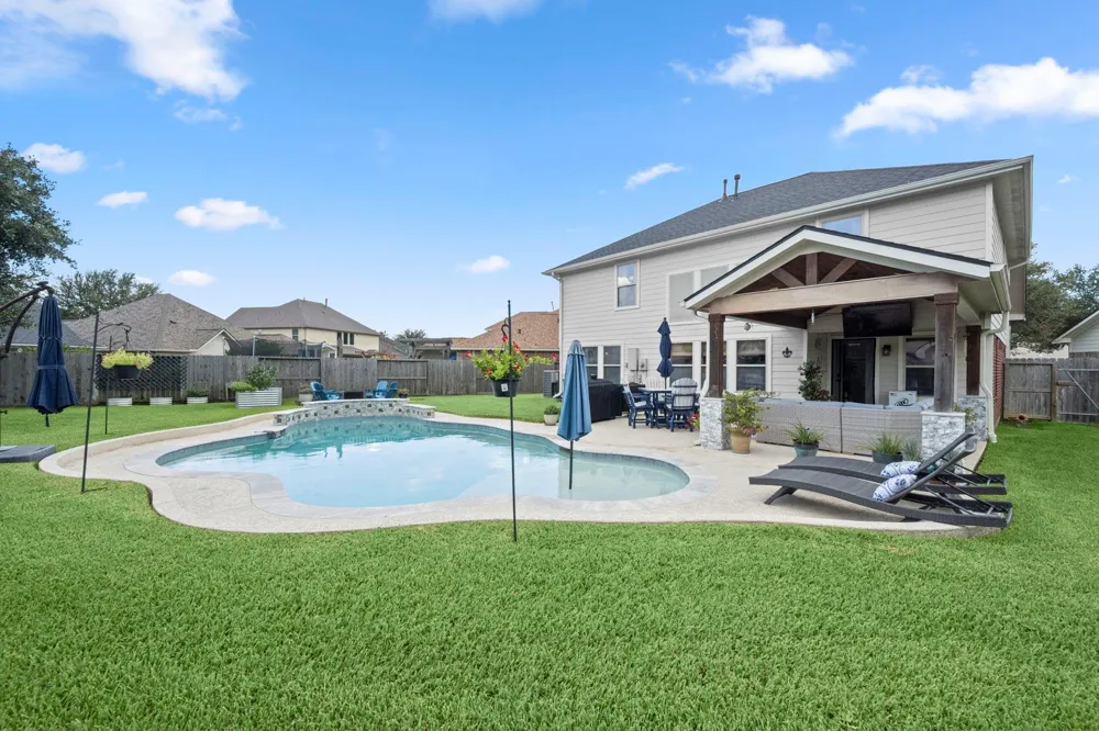 21902 Trapper Lake Drive Spring, TX 77388