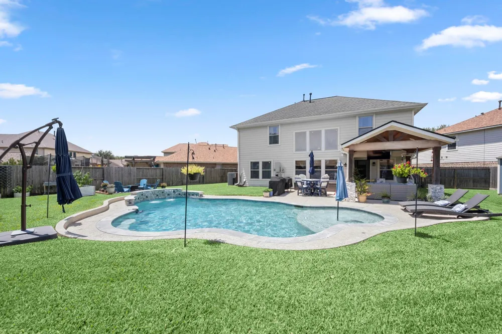 21902 Trapper Lake Drive Spring, TX 77388
