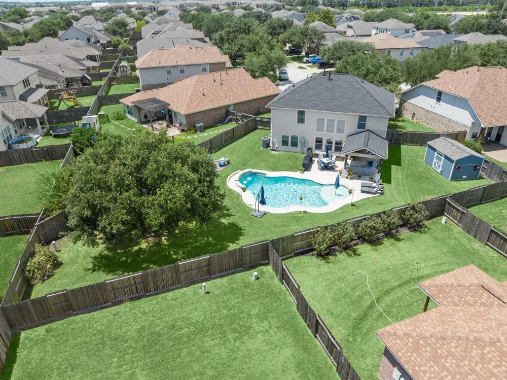 21902 Trapper Lake Drive Spring, TX 77388