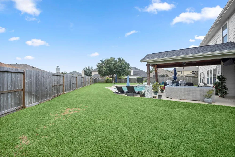 21902 Trapper Lake Drive Spring, TX 77388