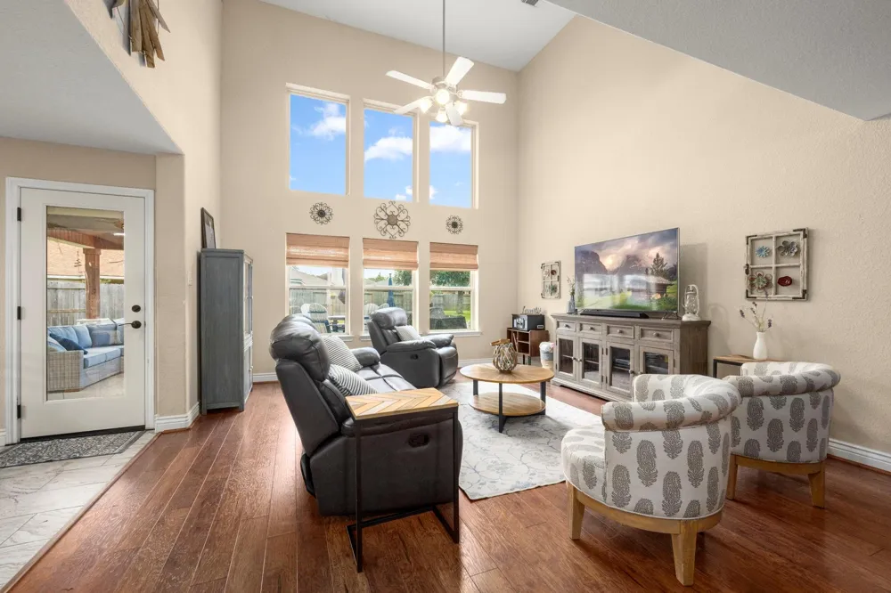 21902 Trapper Lake Drive Spring, TX 77388