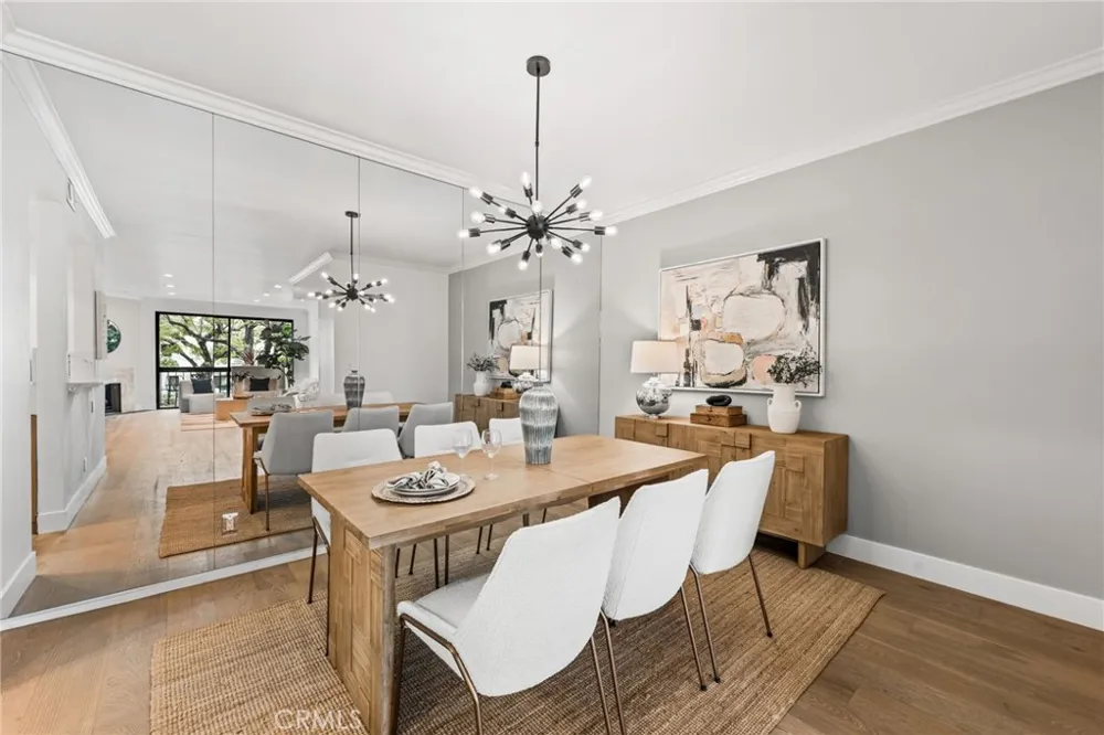 423 Palm #108 Beverly Hills, CA 90210