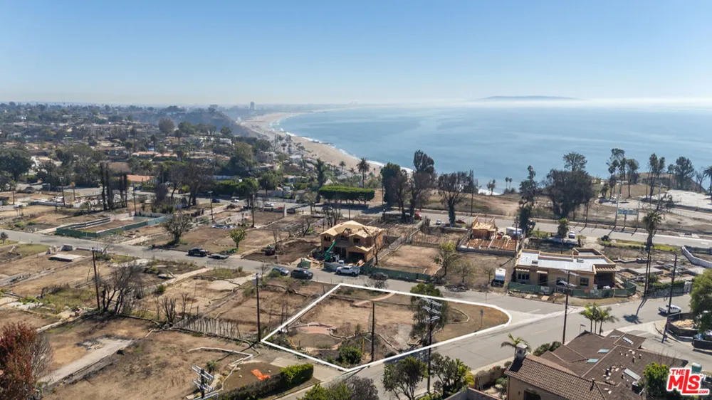 16957 Livorno Drive Pacific Palisades, CA 90272