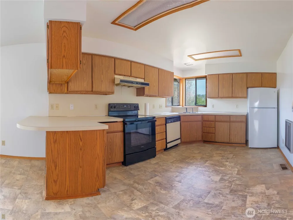 121 SW 121 STREET Tonasket, WA 98855