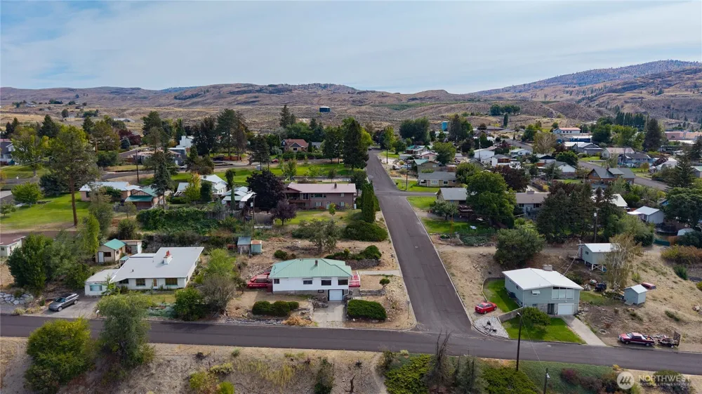 121 SW 121 STREET Tonasket, WA 98855
