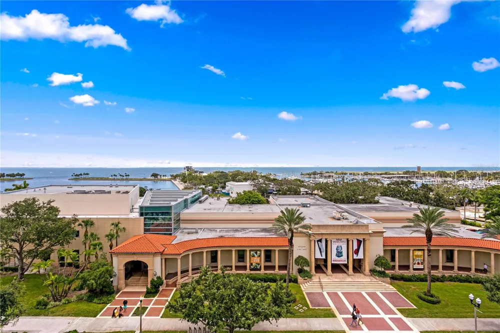 288 BEACH DRIVE NE #6A St Petersburg, FL 33701